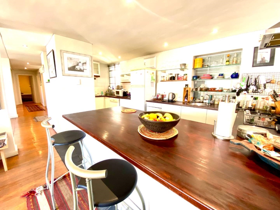 3 Bedroom Property for Sale in Gardens Western Cape
